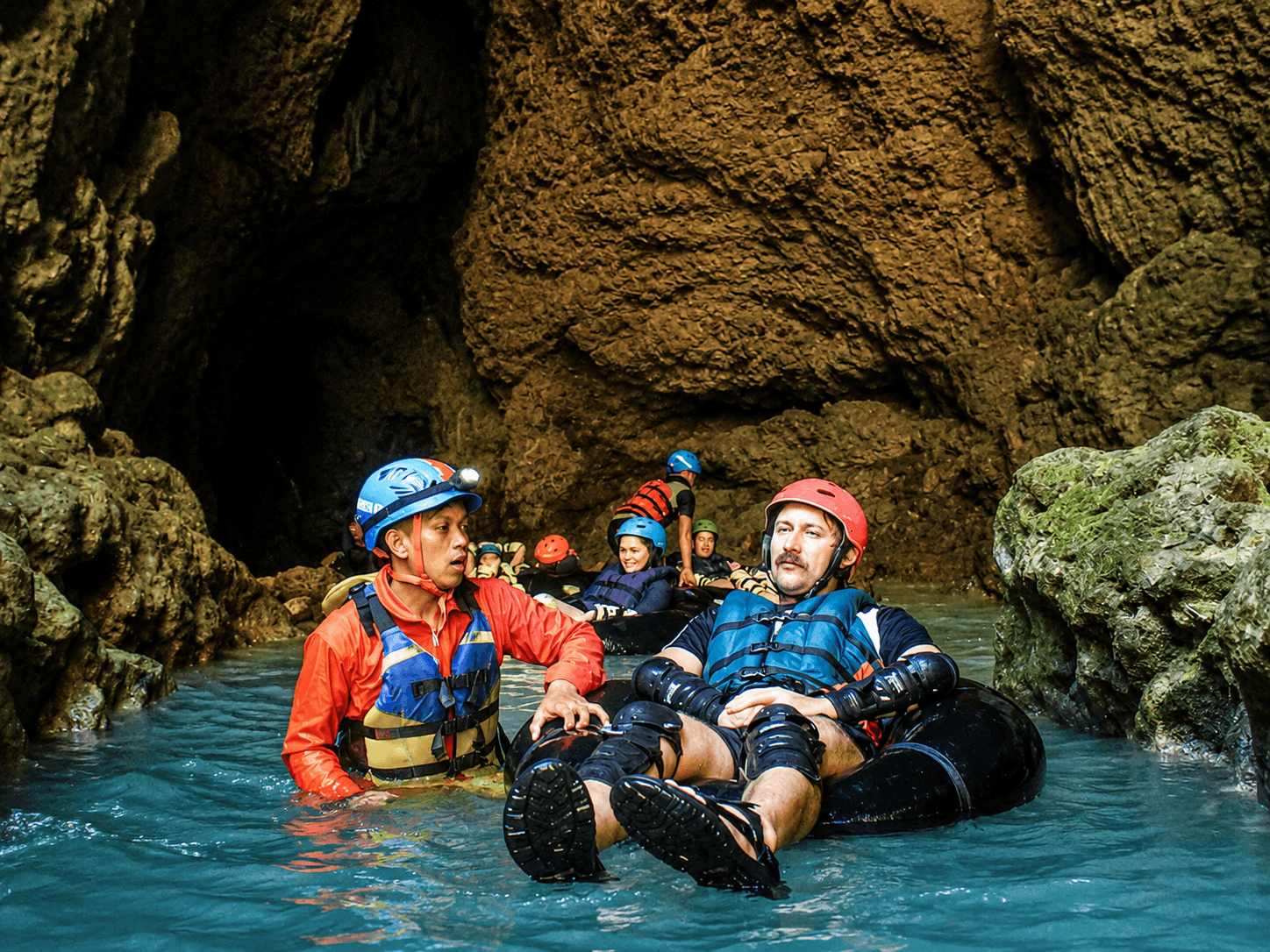 Caving dan Body Rafting di Kalisuci